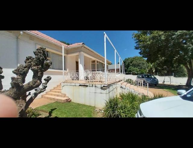 3 BEDROOM HOUSE FOR SALE IN LINKSFIELD